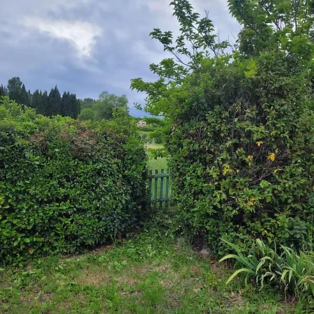 Сasa de vacaciones Maison Charmante A Avec Jardin *